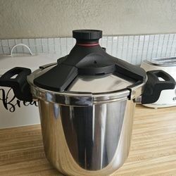 Olla De Presión Royal 10lt