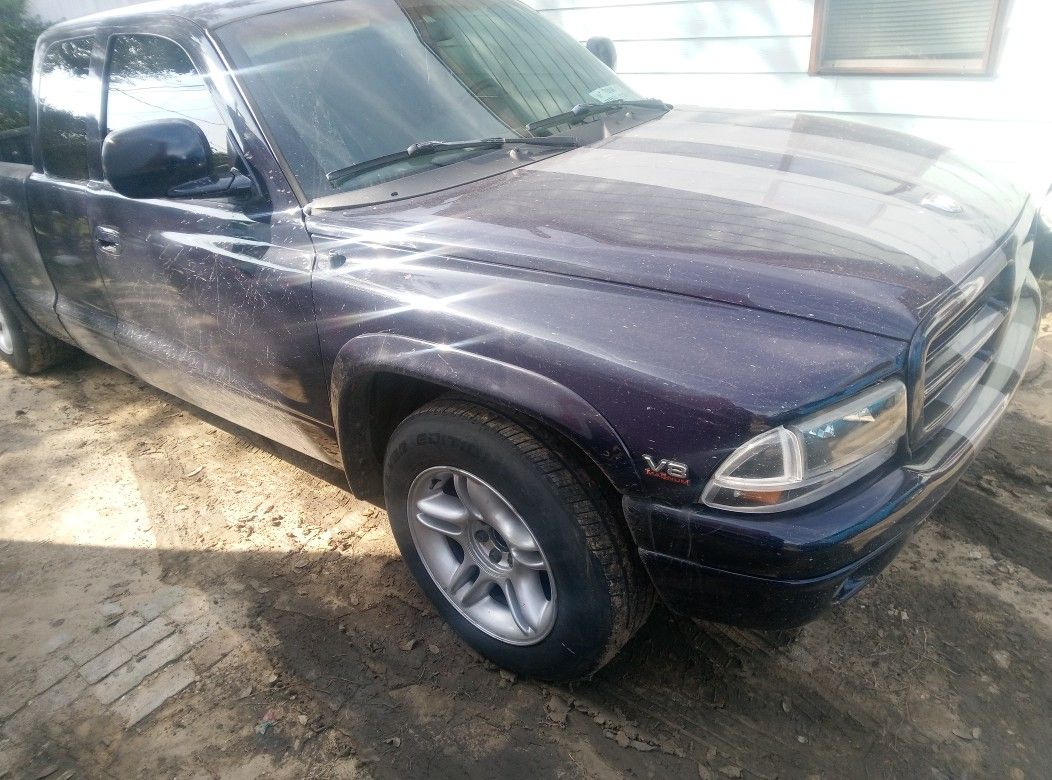 Dodge Dakota V8 Magnum