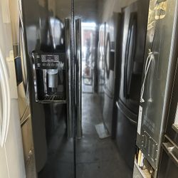 Ge Refrigerador 33”