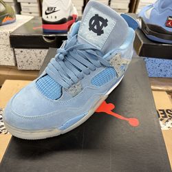 Air Jordan 4  retro university edition