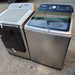 New Samsung Large Capacity 5.0cu Ft Top Load Washer And Gas Dryer Set In Champagne 