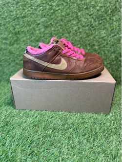 Size 9M - Nike SB Dunk Low Gibson Guitar