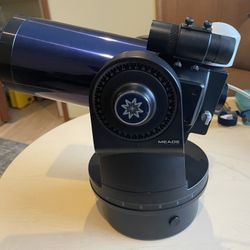 Telescope.  Meade ETX-90/EC WITH TRIPOD 