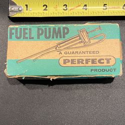 VINTAGE PERFECT FUEL PUMP FOR MODEL AIRPLANE FUEL FOR 1 QUART CAN. Fuel pump in new condition. Box shows wear