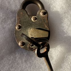 Antique Style Lock With Key
