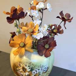 Vintage Porcelain Footed Vase