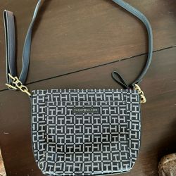 Tommy Hilfiger Handbag