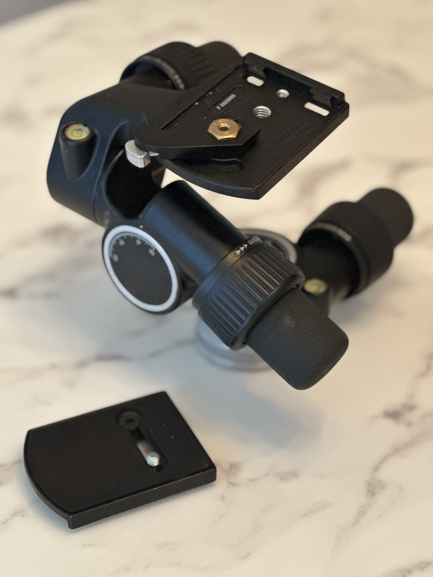 Manfrotto 405 Geared Tripod Head