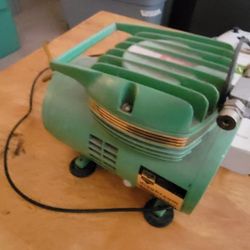 Airbrush compressor.