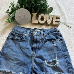 Levi’s Shorts