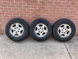Pathfinder tires 245/75/R16