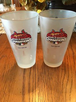 Cardinals frost beer glasses (2)