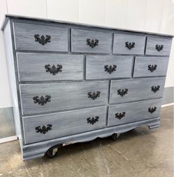 Elegant decorative design