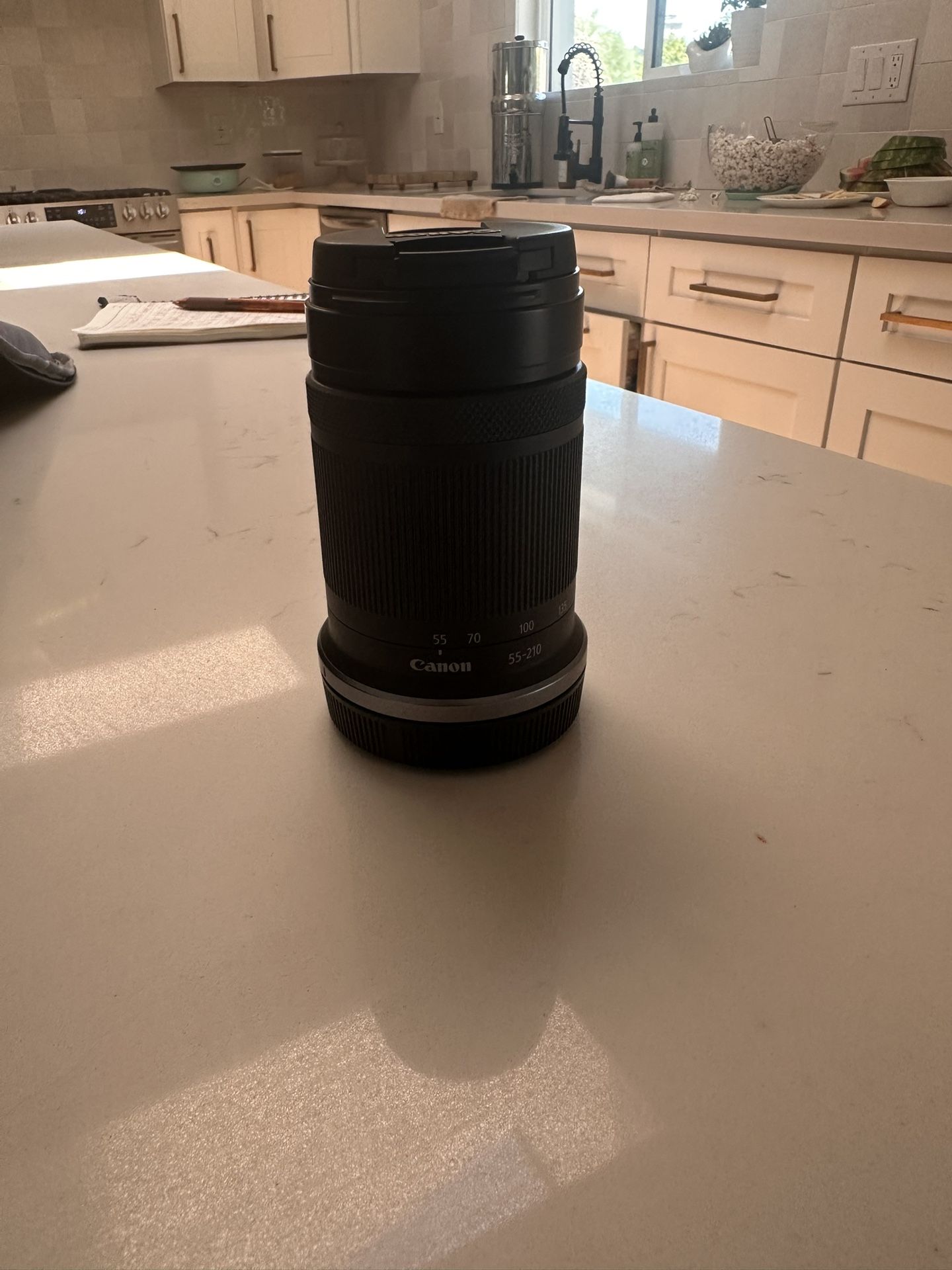 Canon EOS RF-S 55-210