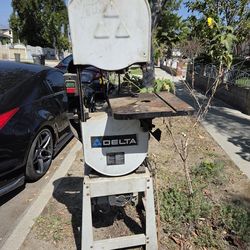 Delta band saw for parts