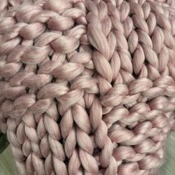 Small Chunky Yarn Display Or Lap Blanket 