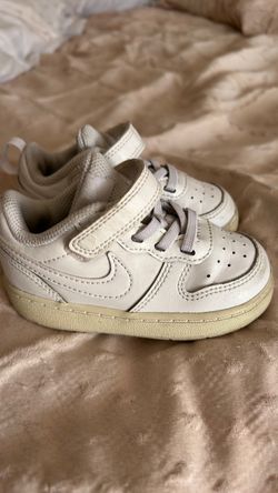 Nike Toddler White Low-Top Sneakers