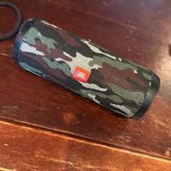 JBL FLIP 4