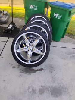 22inch rims  chrome real shiny an all hold air
