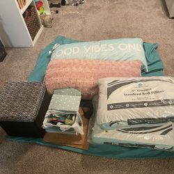 Dorm Room Starter Kit
