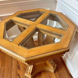 Accent Table (Glass/Wood)