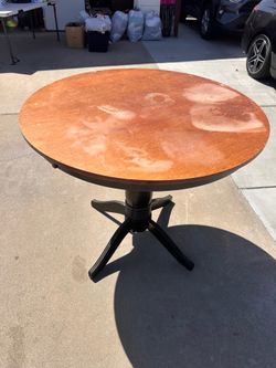 Dinning table