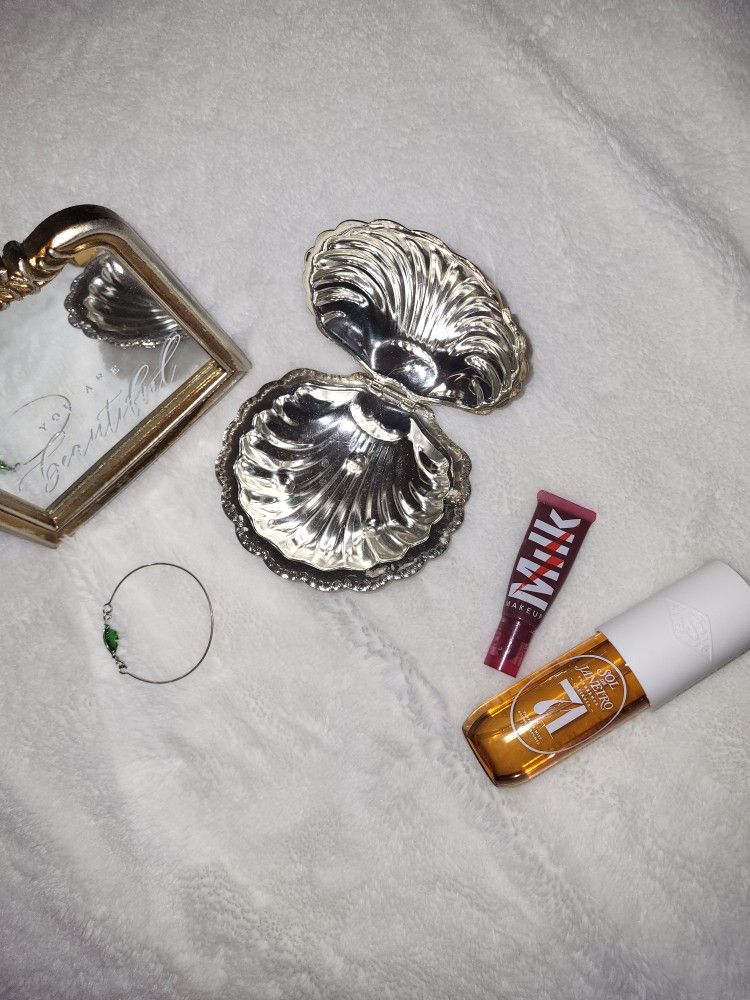 Metal Sea Shell Trinket