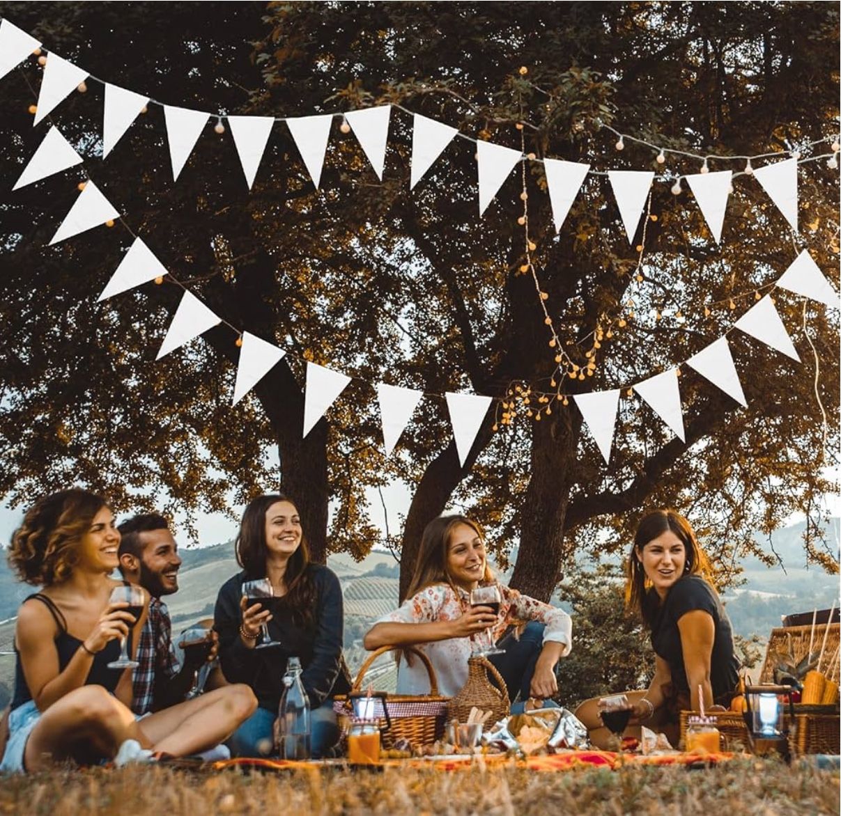 (522) 300 Feet Blank Pennant Banners Flags String Hanging DIY 180 Pcs Triangle Bunting Pennant Garland for Grand Opening Graduation Birthday Party Dec