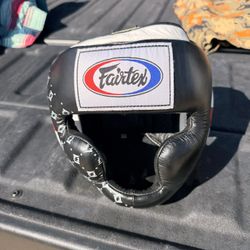 Headgear MMA Or Muay Thai Fairtex