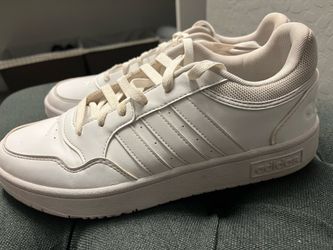 Women’s Adidas Hoops 3.0 size 9