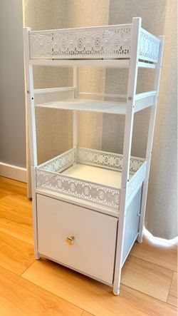 Makeup organizer/vanity