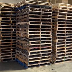 48x40 Quad Entry Ref.. Pallet $18 Per Pc 