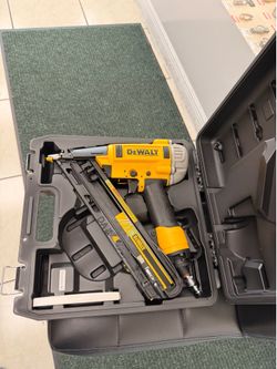 Dewalt Nailers & Stapler (DA15GA)