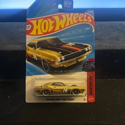 Hot Wheels '70 Dodge Hemi Challenger Series 4/10 Mainline 36/250 Mattel 1:64 NEW