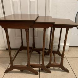 SET OF 3 VINTAGE DANISH MODERN  NESTING TABLES - EXCELLENT VINTAGE COND.