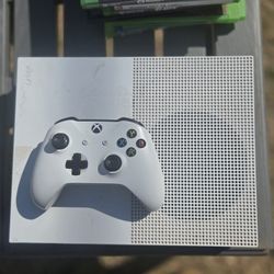 Xbox One S