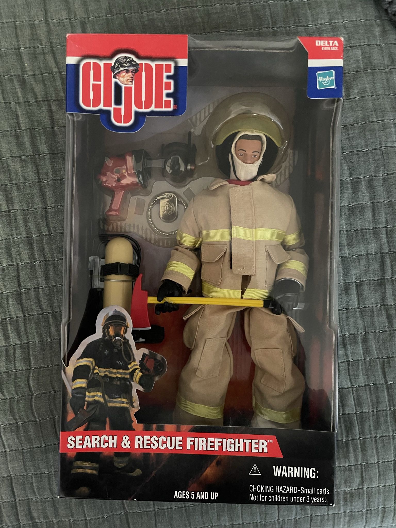 Brand New Sealed 2001 GI-JOE Search and Rescue Firefighter Fireman Tan Variant