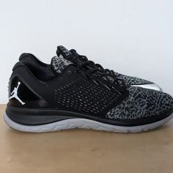 Nike Air Jordan Trainer ST Black White Wolf Grey Elephant Print Sneakers 820253-010 Men's Size 13