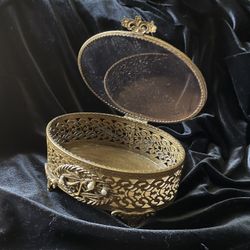 Vintage Jewelry Box