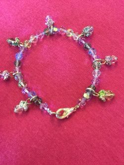 Lovely crystal bracelet by Swarovski Crystals ✨💝✨🛍 Come visit for more jewelry