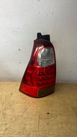 2006 2007 2008 2009 Toyota 4Runner driver side taillight
