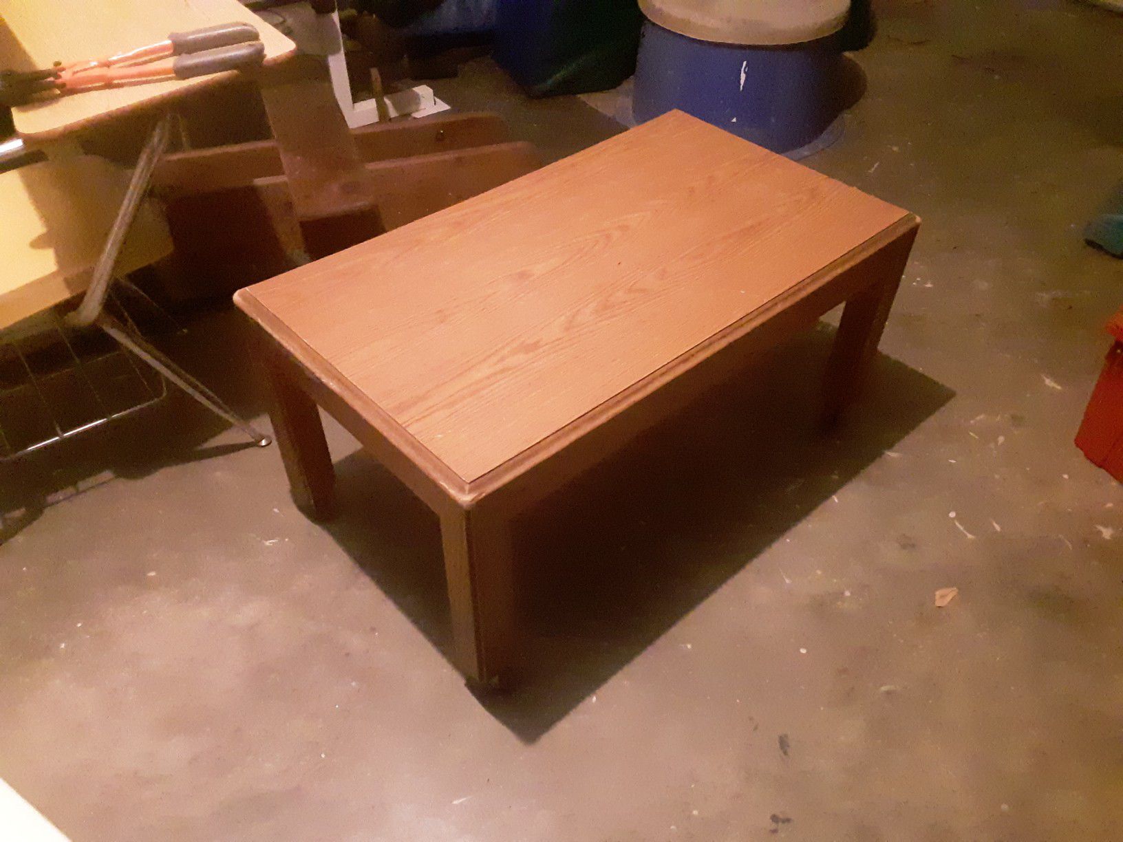 Wood-look Coffee Table