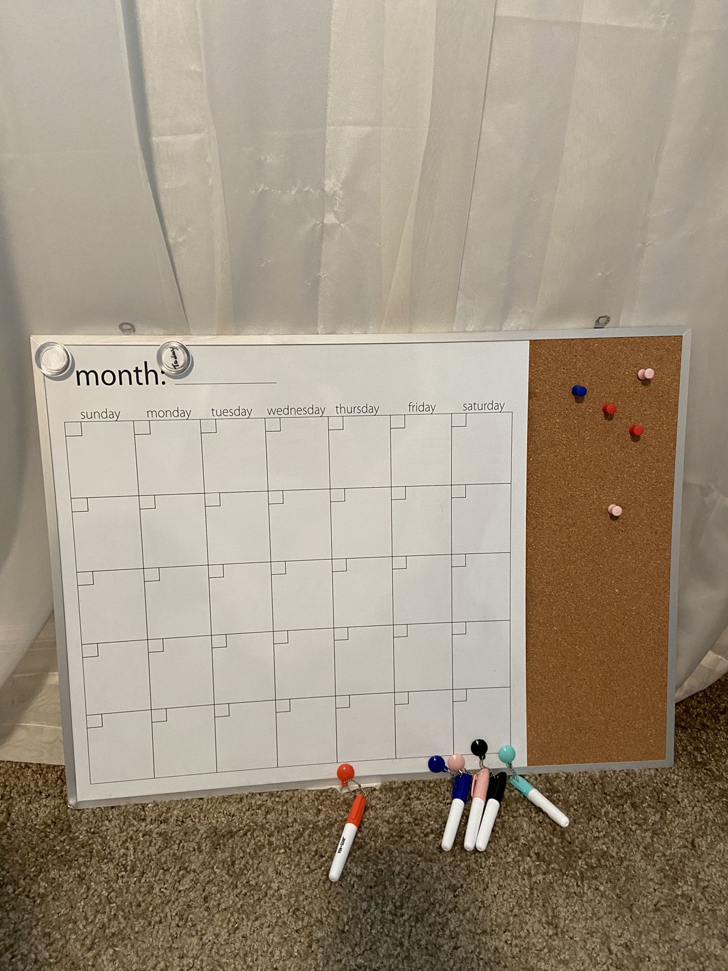 Calendar white board with expo markers