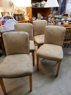 4 Dining Chairs