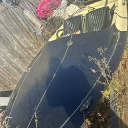 Small speedboat, approximately 13 foot two seater no title 600 bucks or trade for something I could use