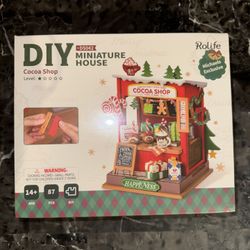 Rolife® Cocoa Shop DIY Miniature House Kit