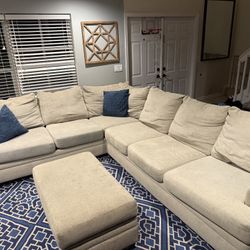 Sectional couch And Ottoman 