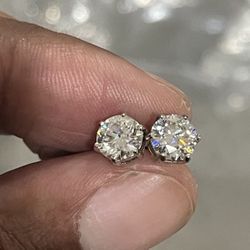 Moissanite Screwback Earrings (READ DESCRIPTION)