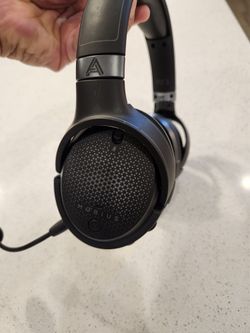 Audeze Mobius Wired Or Wireless Gaming And Movie Headphones