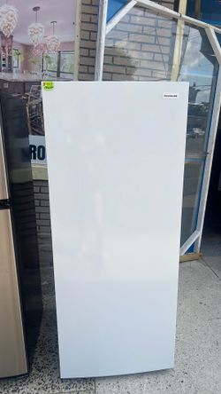 28” in wide Frigidare frezer 2 months use like New Perfec working
